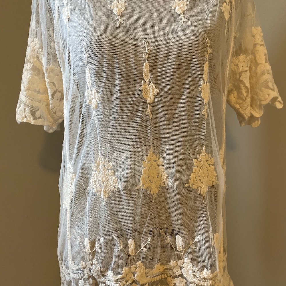 Ivory Mesh Crochet